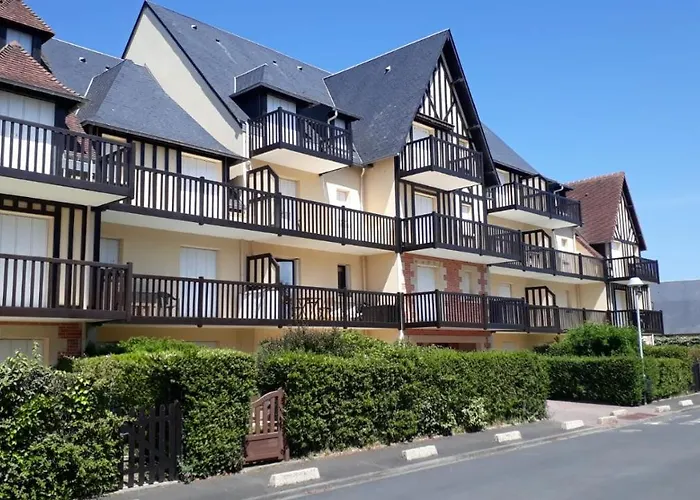 Charmante Villegiature A 150m De La *