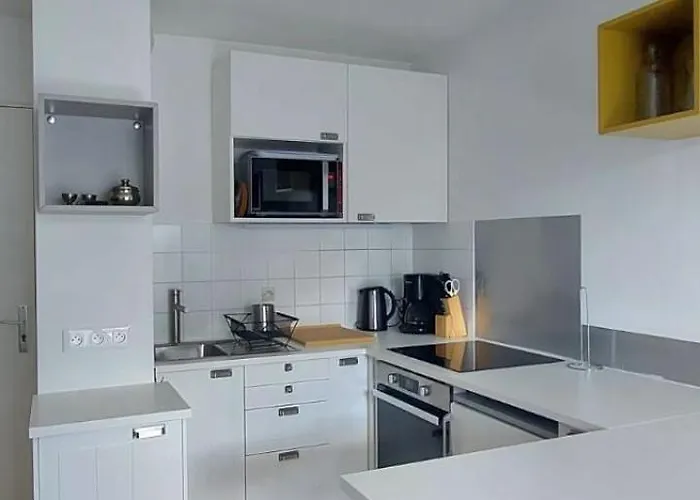 Charmante Villegiature A 150m De La